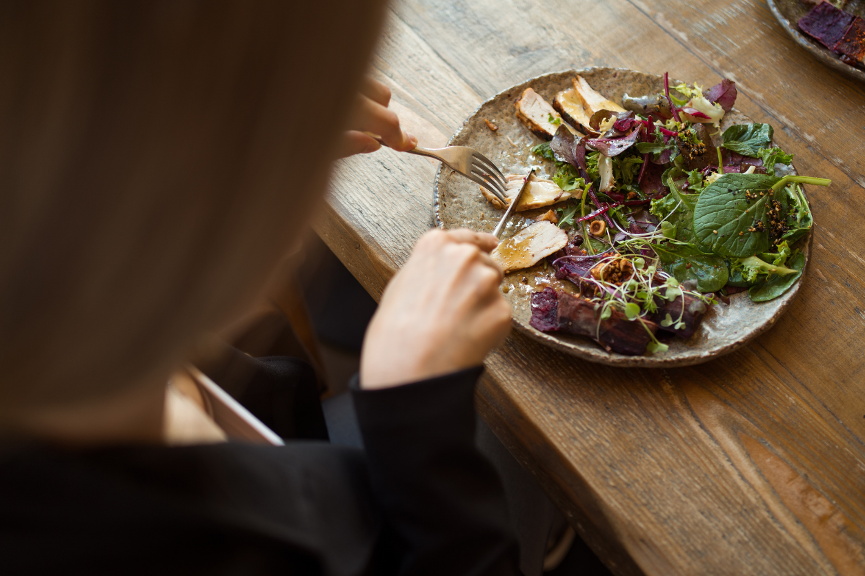 Estimular el ácido estomacal de forma natural: estilo de vida, alimentación y consejos prácticos